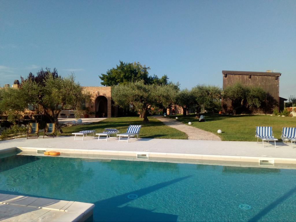 Agriturismo Piccolo Albero لوريتو أبروتينو المظهر الخارجي الصورة