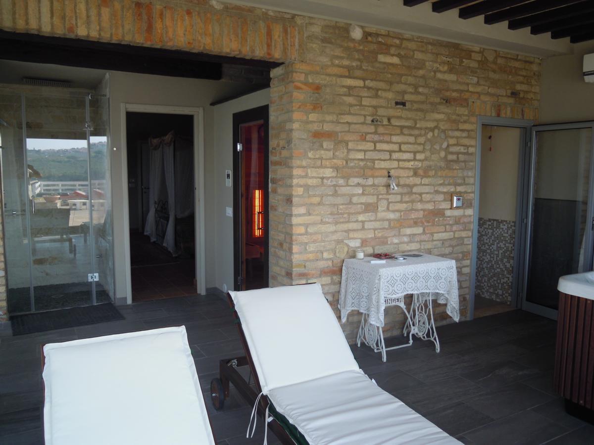 Agriturismo Piccolo Albero لوريتو أبروتينو المظهر الخارجي الصورة